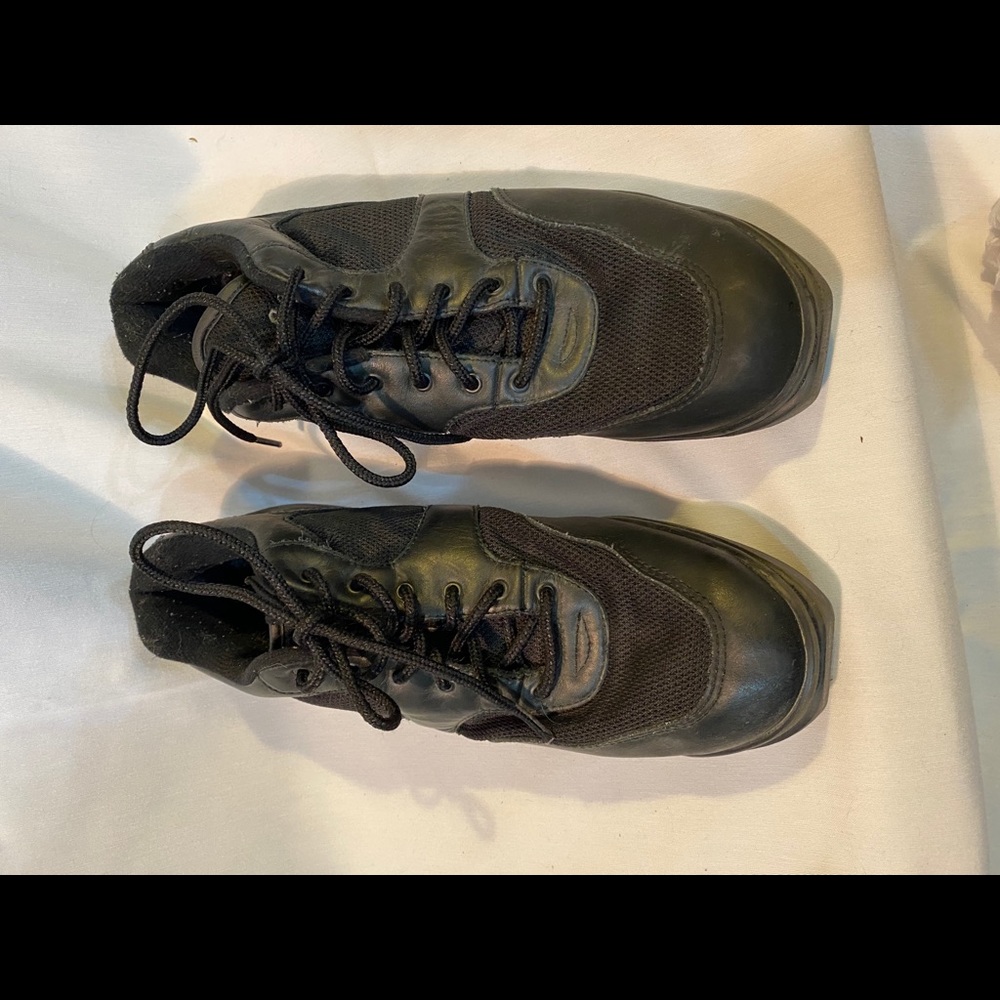 Capezio dance sneaker